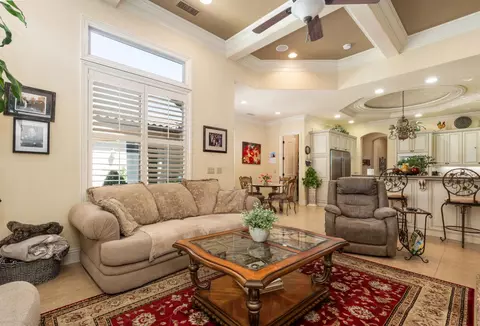 Living - 1823 Decatur Ave, Clovis, CA 93611 photo 3 of 7