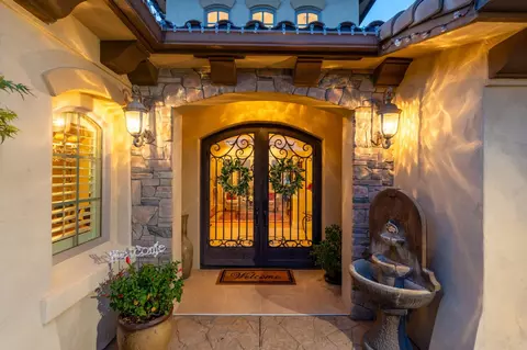 Entry Way - 1823 Decatur Ave, Clovis, CA 93611 photo 1 of 6
