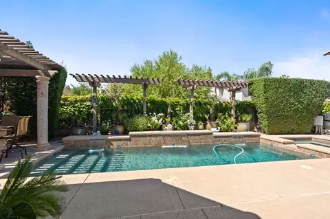 Exterior - 1823 Decatur Ave, Clovis, CA 93611 photo 15 of 22