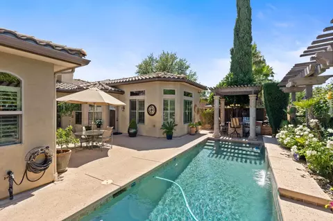 Exterior - 1823 Decatur Ave, Clovis, CA 93611 photo 21 of 22