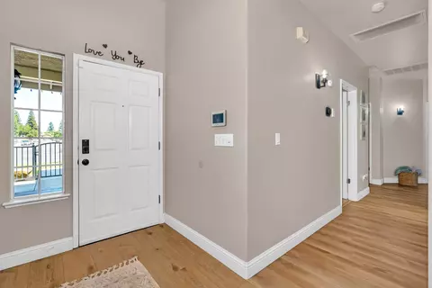 Entry Way - 2512 Keats Ave, Clovis, CA 93611 photo 2 of 3