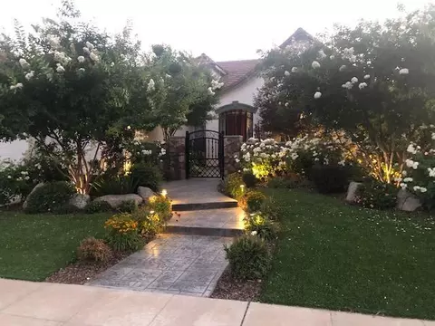Exterior - 3320 Hanson Ave, Clovis, CA 93611 photo 10 of 21