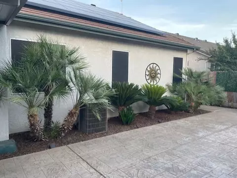 Exterior - 3320 Hanson Ave, Clovis, CA 93611 photo 18 of 21