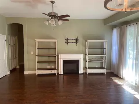 Living - 3320 Hanson Ave, Clovis, CA 93611 photo 2 of 3