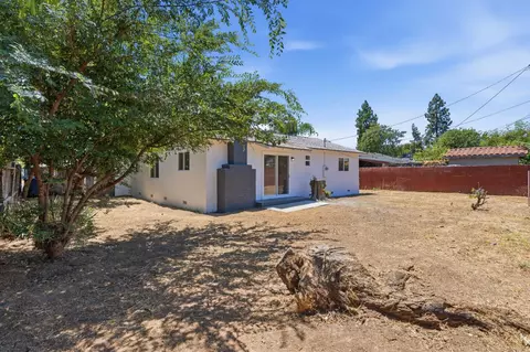 Exterior - 4619 E Dwight Way, Fresno, CA 93702 photo 5 of 8