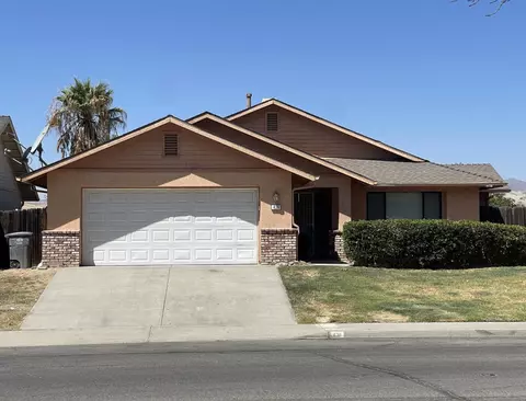 438 Buckeye Springs St, Coalinga, CA 93210