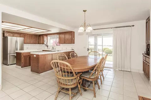 Dining - 14404 Killarney Dr, Madera, CA 93636 photo 1 of 3