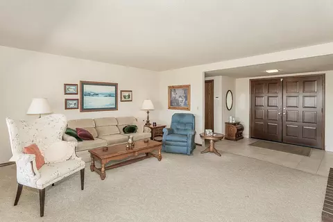 Entry Way - 14404 Killarney Dr, Madera, CA 93636 photo 1 of 4