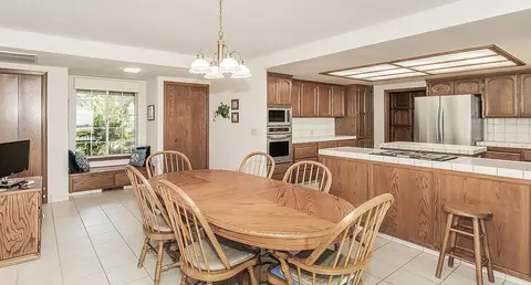 Dining - 14404 Killarney Dr, Madera, CA 93636 photo 3 of 3