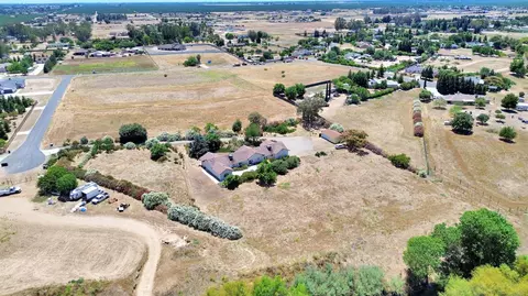 View/Area - 22250 Stabulis Ct, Madera, CA 93638 photo 7 of 11