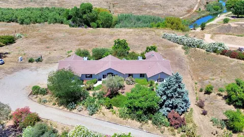 View/Area - 22250 Stabulis Ct, Madera, CA 93638 photo 3 of 11
