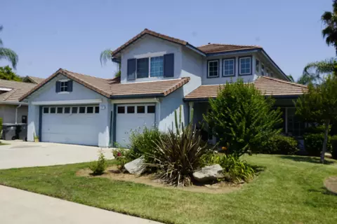 2741 Fremont Ave, Clovis, CA 93611 photo 2