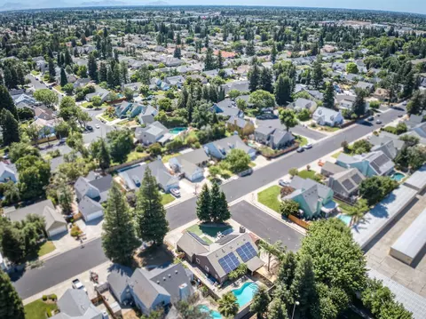 View/Area - 1012 N Adler Ave, Clovis, CA 93611 photo 2 of 4