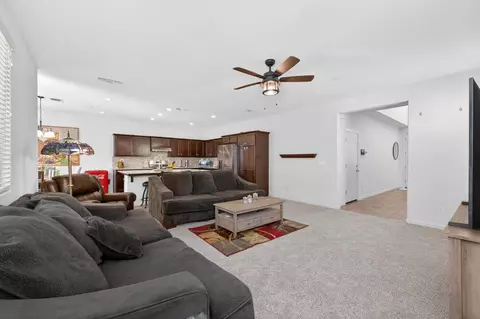 Entry Way - 3866 Sussex Ave, Clovis, CA 93619 photo 3 of 7