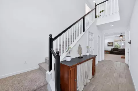 Entry Way - 3866 Sussex Ave, Clovis, CA 93619 photo 1 of 7