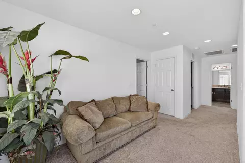 Entry Way - 3866 Sussex Ave, Clovis, CA 93619 photo 5 of 7