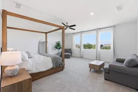 Bedroom - 186 Sentinel Dr S, Madera, CA 93636 photo 6 of 7