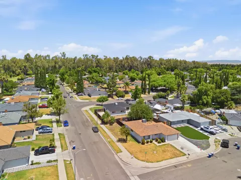 1850 Phoenix Way, Merced, CA 95348 photo 35