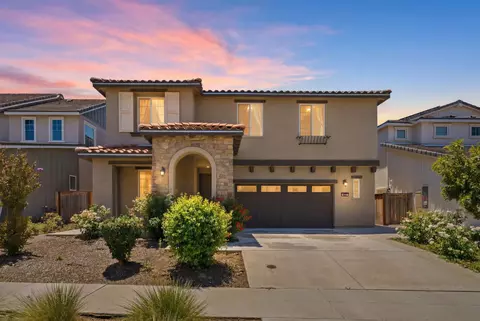 4322 Hillside Rd, Madera, CA 93636