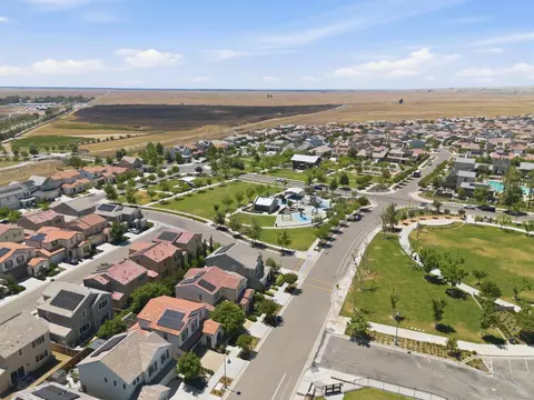 View/Area - 4322 Hillside Rd, Madera, CA 93636 photo 3 of 15