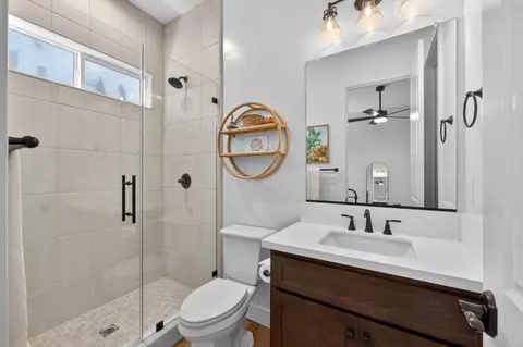 Bath - 1715 N Renn Ave, Clovis, CA 93619 photo 7 of 7