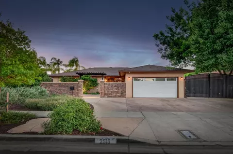 2515 E Los Altos Ave, Fresno, CA 93710