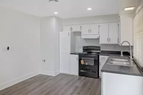 Kitchen - 534 W Swift Ave, Clovis, CA 93612 photo 1 of 3