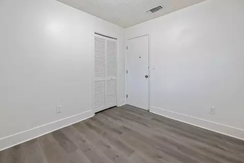 Bedroom - 534 W Swift Ave, Clovis, CA 93612 photo 2 of 8