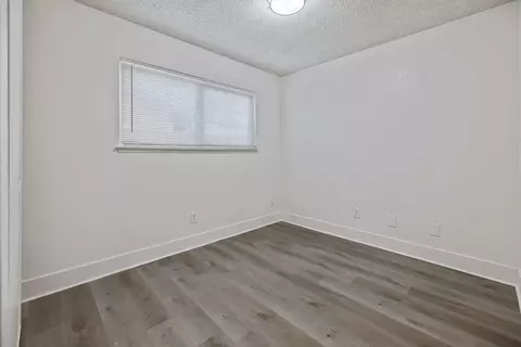 Bedroom - 534 W Swift Ave, Clovis, CA 93612 photo 3 of 8