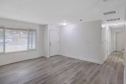 Living - 534 W Swift Ave, Clovis, CA 93612 photo 5 of 5
