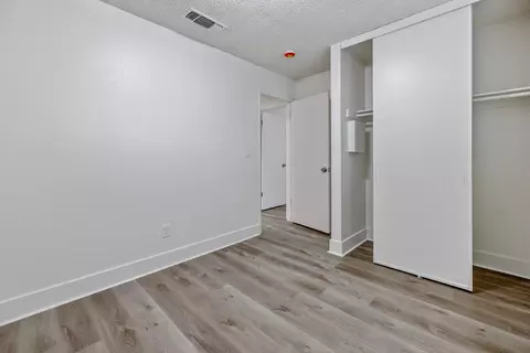 Other - 534 W Swift Ave, Clovis, CA 93612 photo 5 of 9