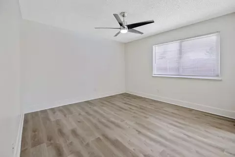 Other - 534 W Swift Ave, Clovis, CA 93612 photo 8 of 9