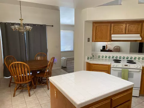 Kitchen - 609 Merlot Ave, Madera, CA 93637 photo 2 of 5