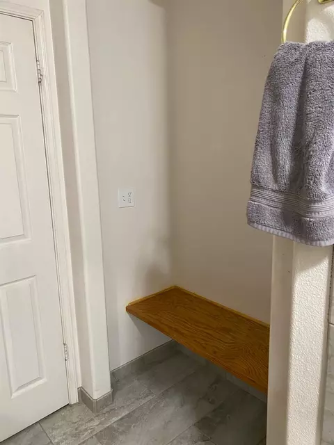 Bath - 609 Merlot Ave, Madera, CA 93637 photo 5 of 6