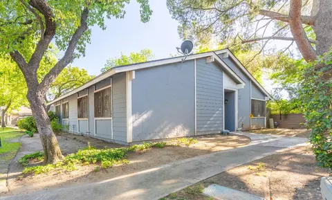 4747 N Cedar Ave #102, Fresno, CA 93726