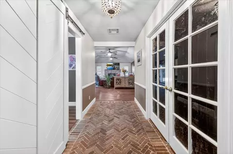Entry Way - 321 W Paul Ave, Clovis, CA 93612 photo 1 of 8