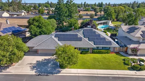 View/Area - 321 W Paul Ave, Clovis, CA 93612 photo 1 of 11