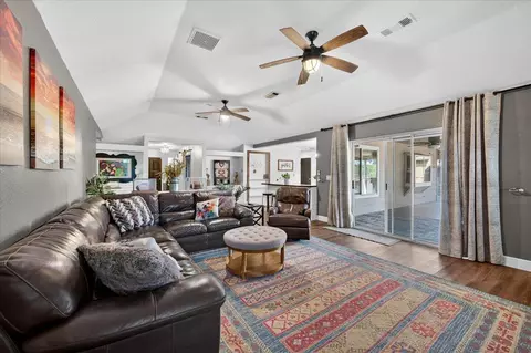Living - 321 W Paul Ave, Clovis, CA 93612 photo 2 of 3
