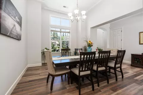 Dining - 3112 Everglade Ave, Clovis, CA 93619 photo 2 of 4