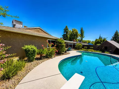 Exterior - 1764 Purvis Ave, Clovis, CA 93611 photo 4 of 4