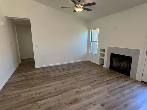 Living - 2723 Mitchell Ave, Clovis, CA 93611 photo 2 of 4