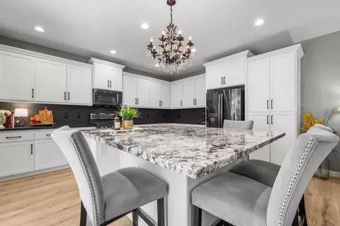 Kitchen - 4301 San Miguel Rd, Madera, CA 93636 photo 1 of 6