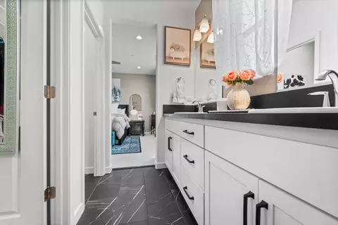 Entry Way - 4301 San Miguel Rd, Madera, CA 93636 photo 6 of 8