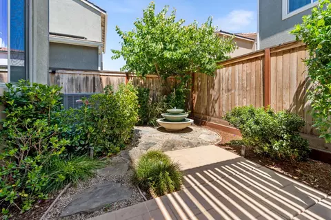 Exterior - 4301 San Miguel Rd, Madera, CA 93636 photo 7 of 11