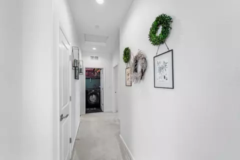 Entry Way - 4301 San Miguel Rd, Madera, CA 93636 photo 7 of 8