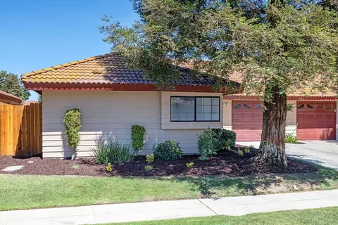 Exterior - 909 Barnett Way, Madera, CA 93637 photo 1 of 5