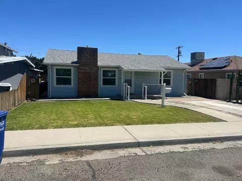 404 E San Mateo St, Avenal, CA 93204