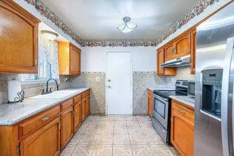 Kitchen - 222 E Central Ave, Madera, CA 93638 photo 1 of 4