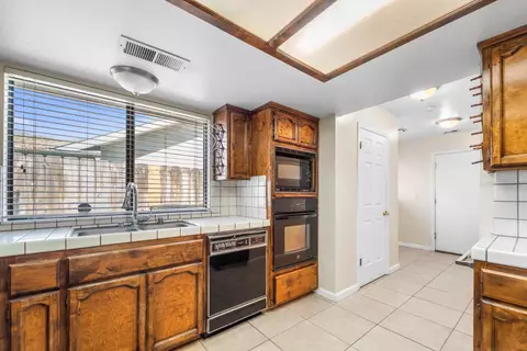 Entry Way - 1407 Purvis Ave, Clovis, CA 93611 photo 1 of 3