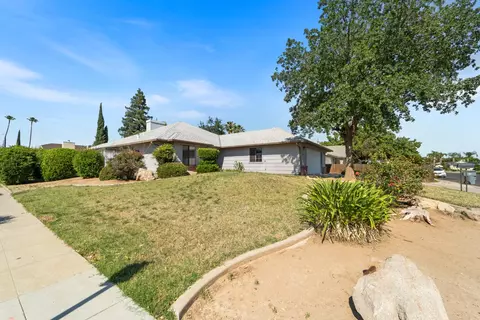 Exterior - 1407 Purvis Ave, Clovis, CA 93611 photo 15 of 18